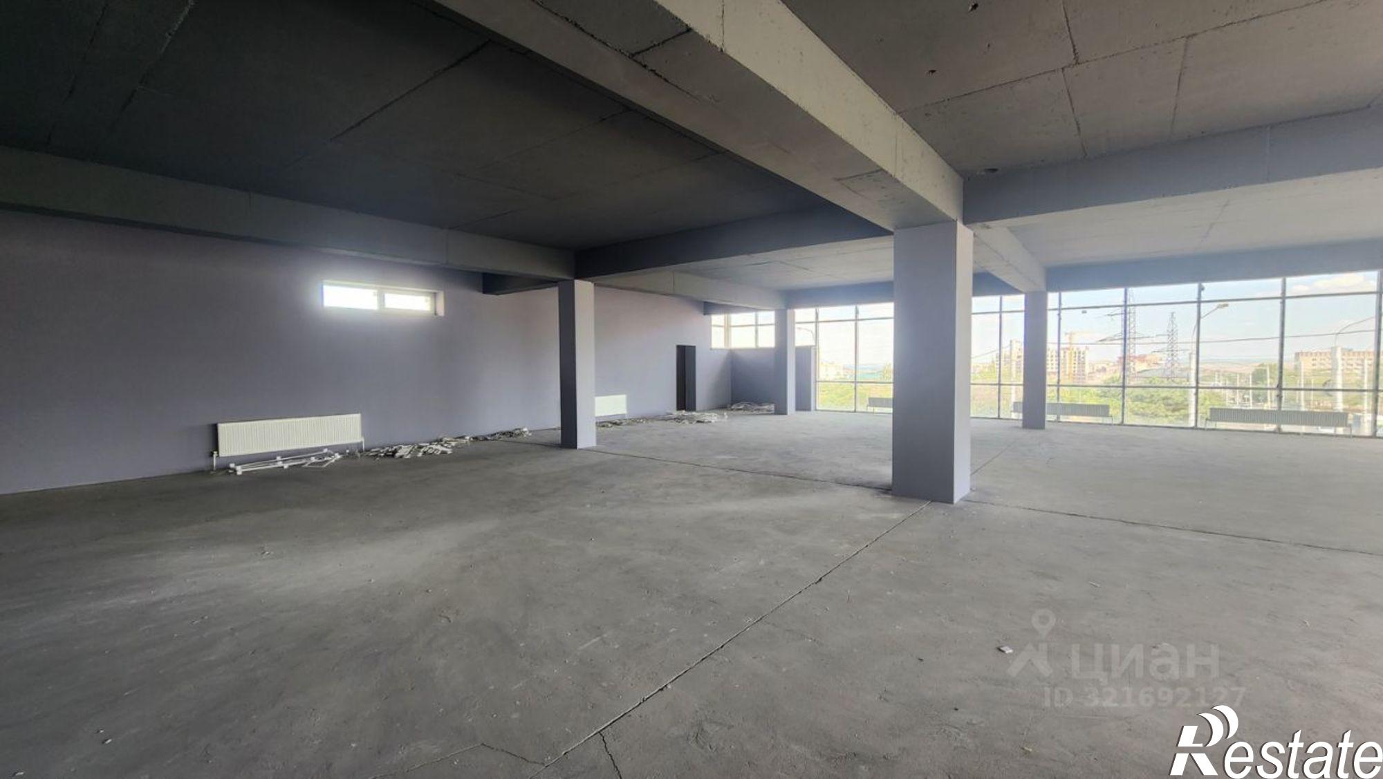 Купить торговое помещение за 100 000 000 рублей на Ставрополь, Серова ул, 462 л