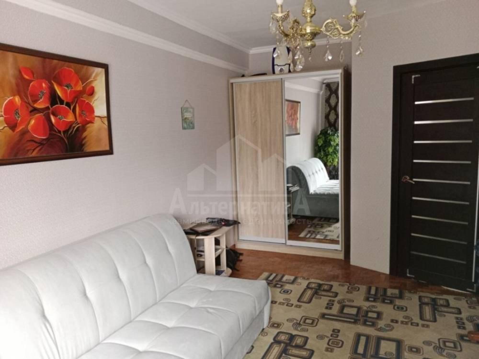 Купить квартиру за 6 200 000 рублей на 50 лет Октября ул.