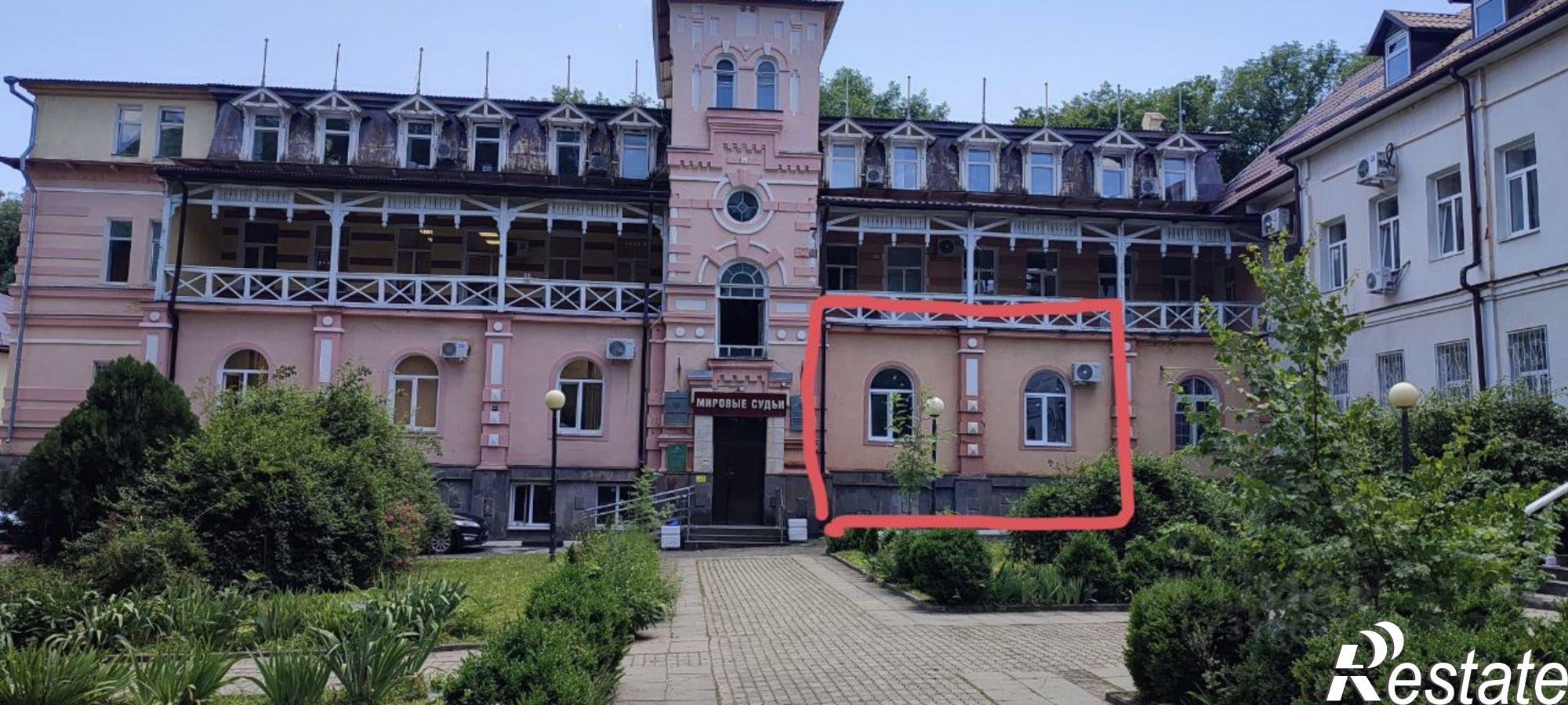 Купить помещение свободного назначения за 23 000 100 рублей на улица Ленина, 69