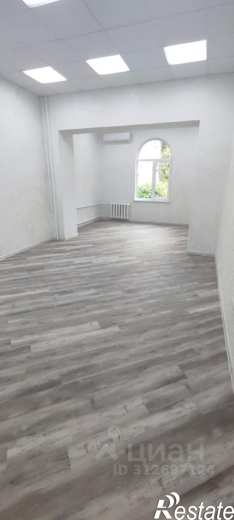 Купить помещение свободного назначения за 23 000 100 рублей на улица Ленина, 69