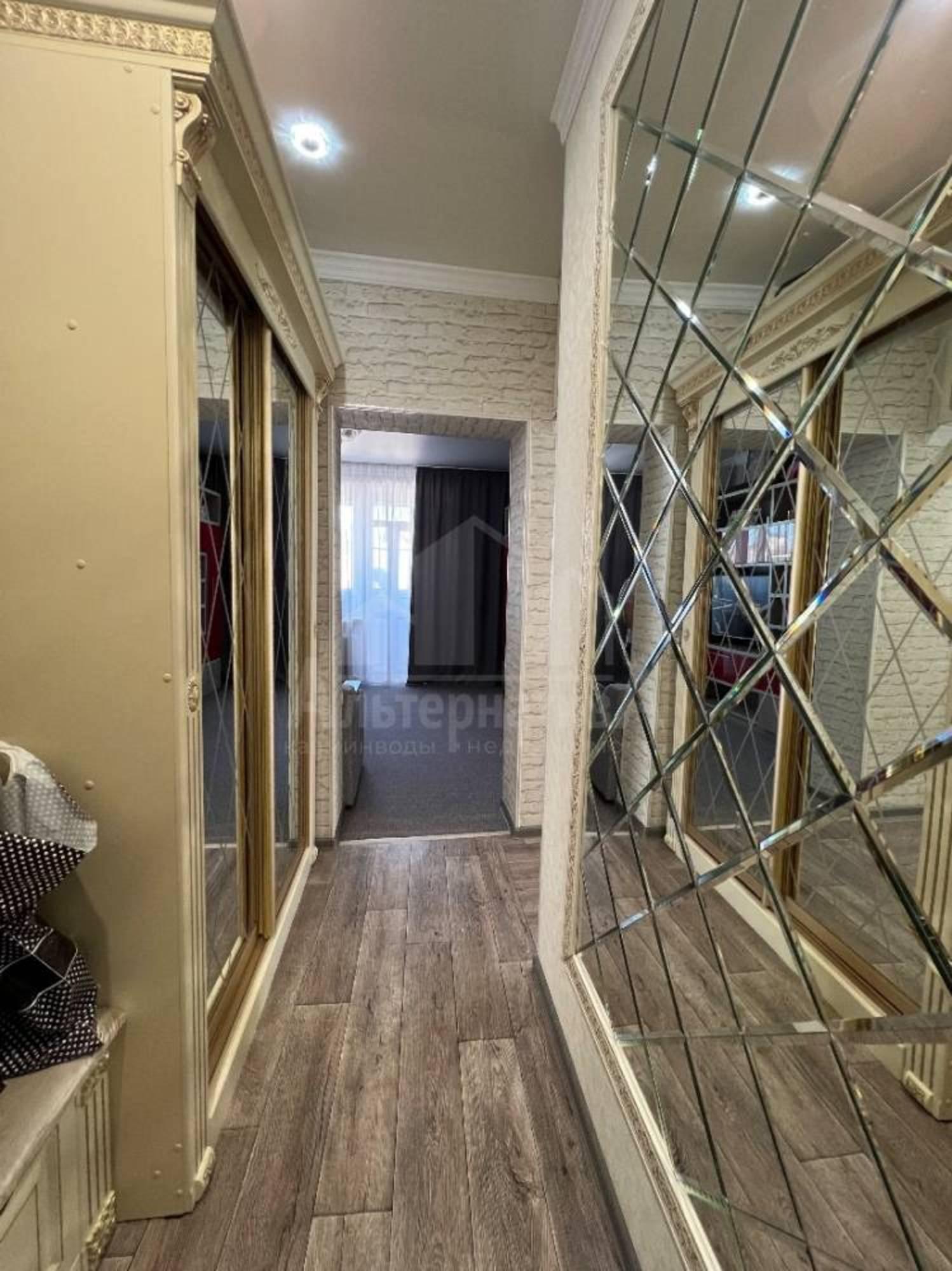 Купить квартиру за 6 799 000 рублей на Комсомольская ул.