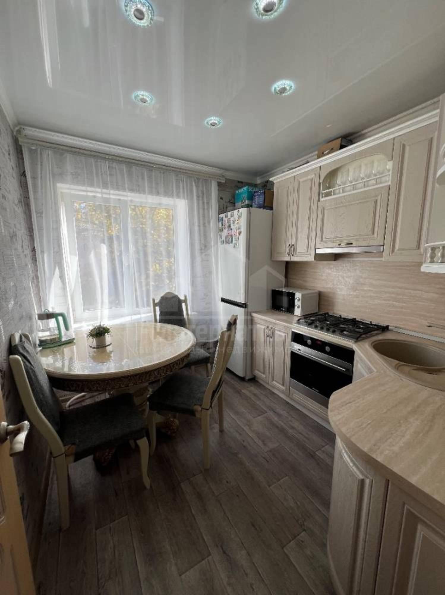 Купить квартиру за 6 799 000 рублей на Комсомольская ул.