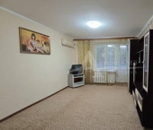 3-комн, 58кв м, этаж 2/5 ул 50 лет Октября, 80