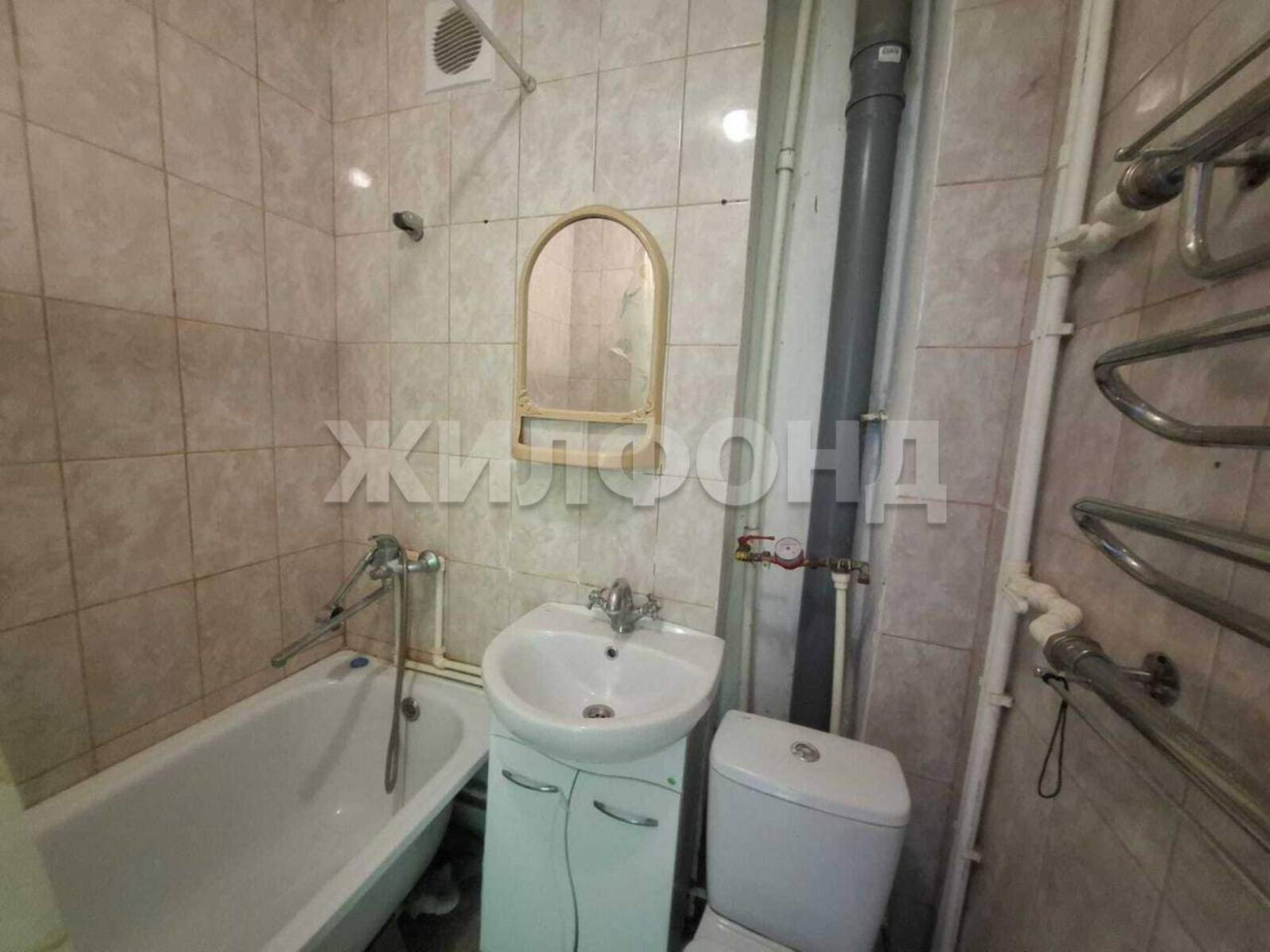 Купить квартиру за 3 050 000 рублей на Калинина улица, д.146/4