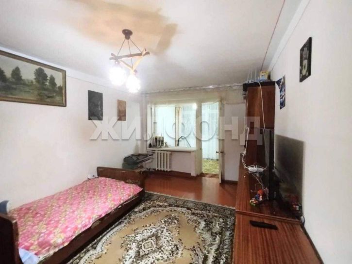 3-комн квартира Октябрьская улица, д.71