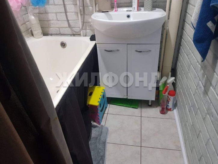 3-комн квартира Бойко улица, д.106