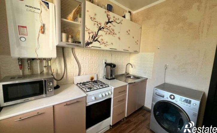 1-комн квартира улица Владислава Листьева, 9,  д. 9