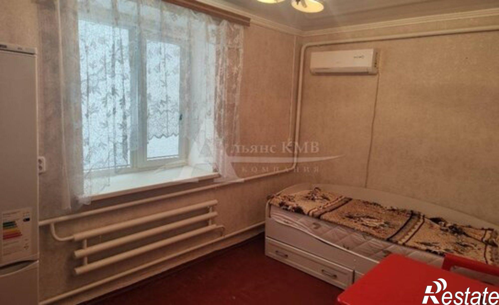 Купить квартиру за 1 500 000 рублей на Георгиевский муниципальный округ, станица Урухская, Школьная улица, 34А