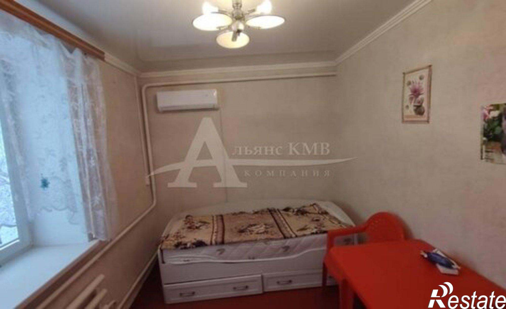 Купить квартиру за 1 500 000 рублей на Георгиевский муниципальный округ, станица Урухская, Школьная улица, 34А