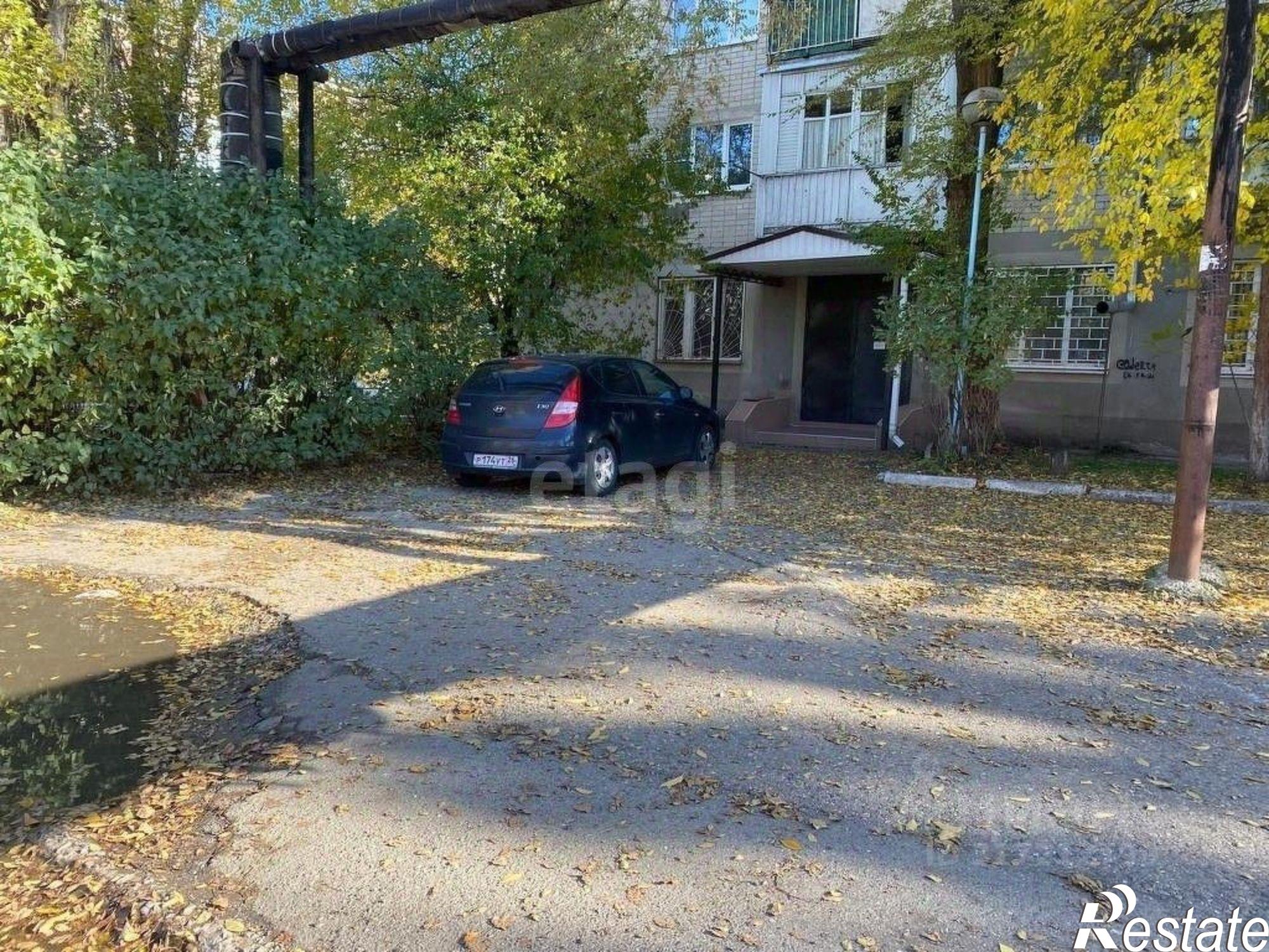 Купить офис, помещение под офис за 4 400 040 рублей на улица 50 лет Октября, 55