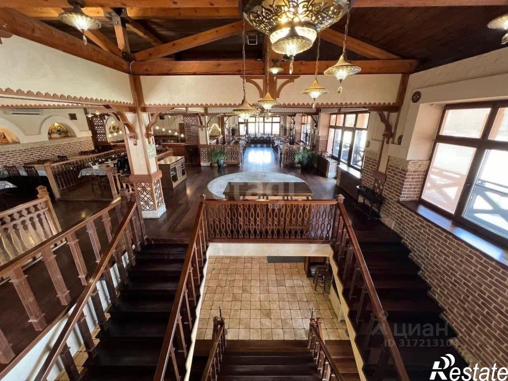 Купить помещение свободного назначения за 260 843 000 рублей на Известковый пер, 32