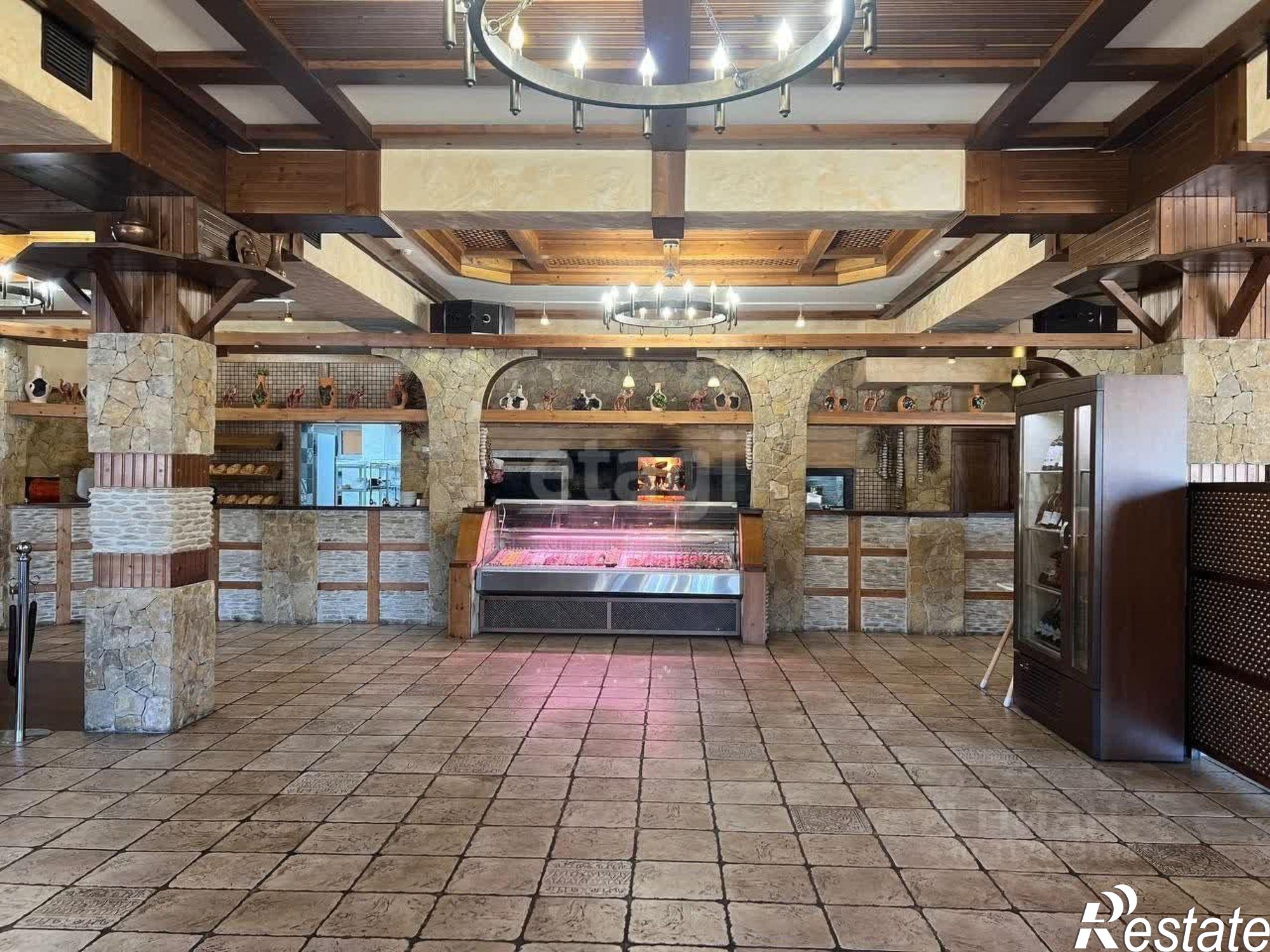 Купить помещение свободного назначения за 260 843 000 рублей на Известковый пер, 32