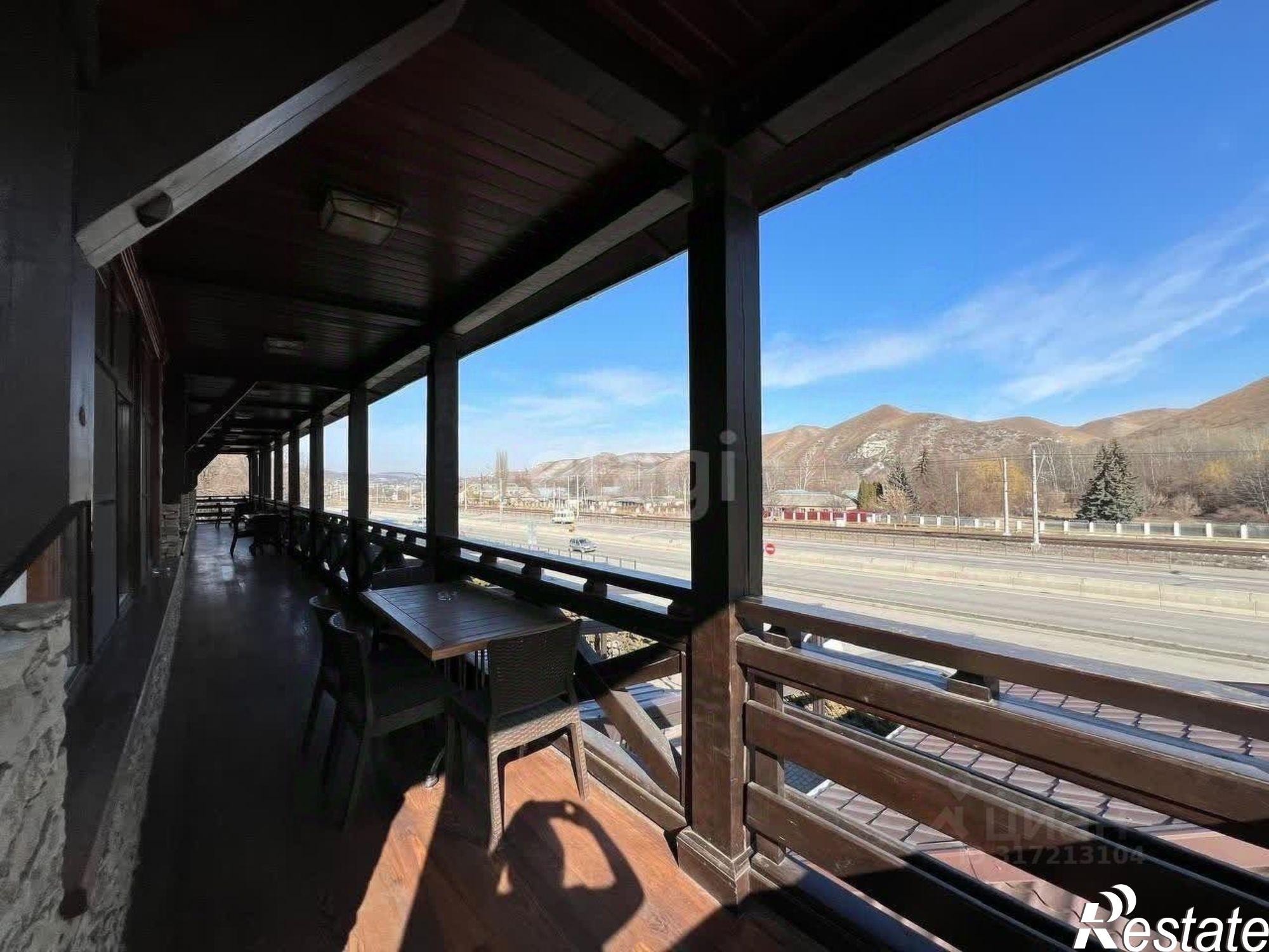 Купить помещение свободного назначения за 260 843 000 рублей на Известковый пер, 32