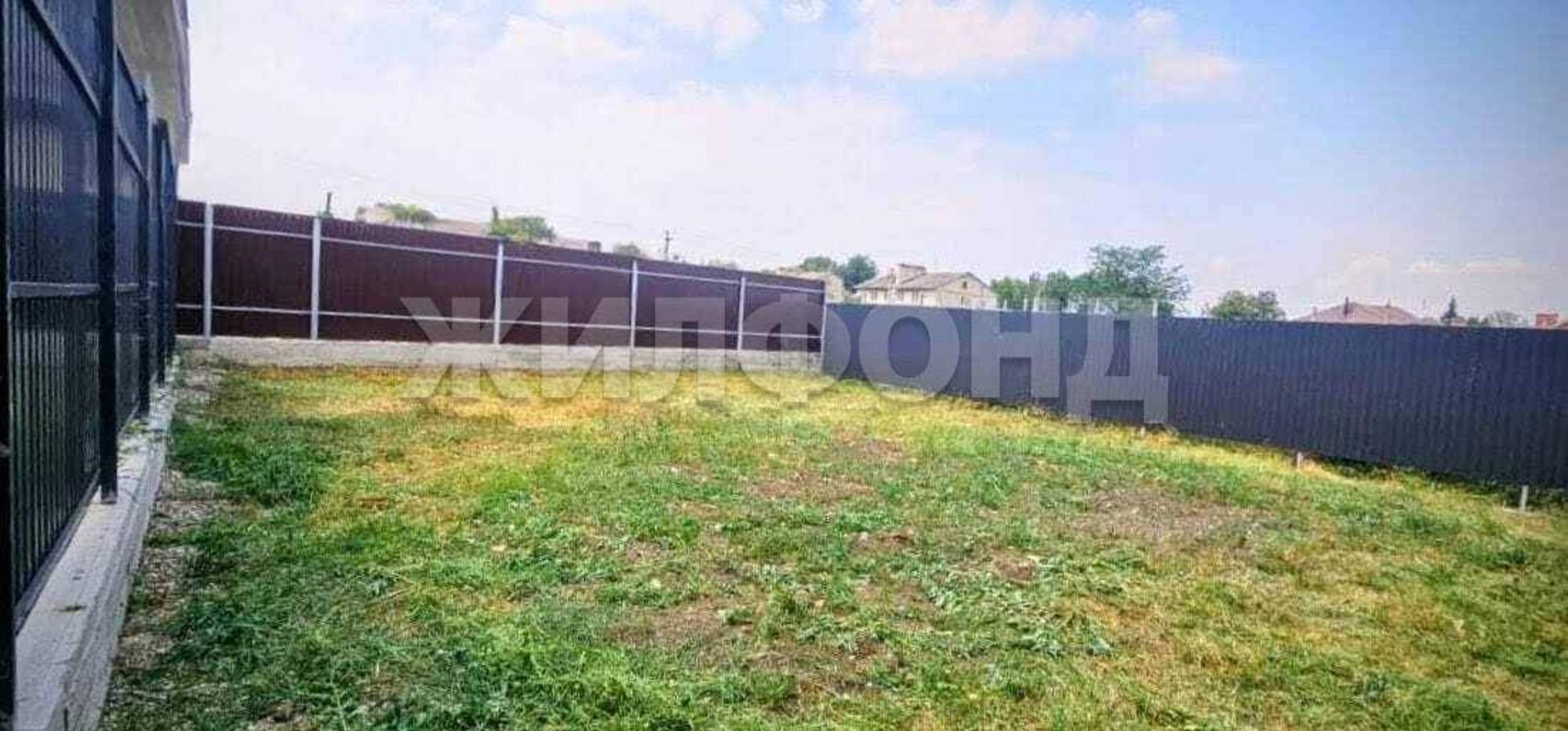 Купить дачу, дом, коттедж за 9 500 000 рублей на Строителей улица