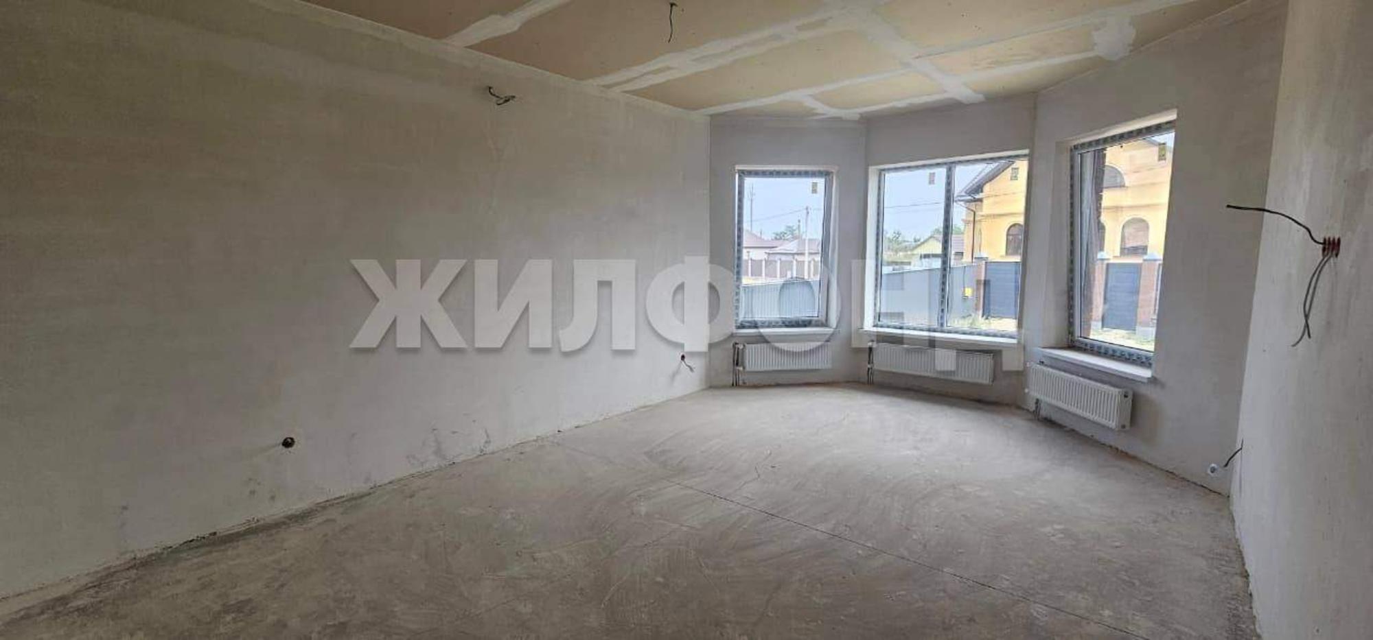 Купить дачу, дом, коттедж за 9 500 000 рублей на Строителей улица