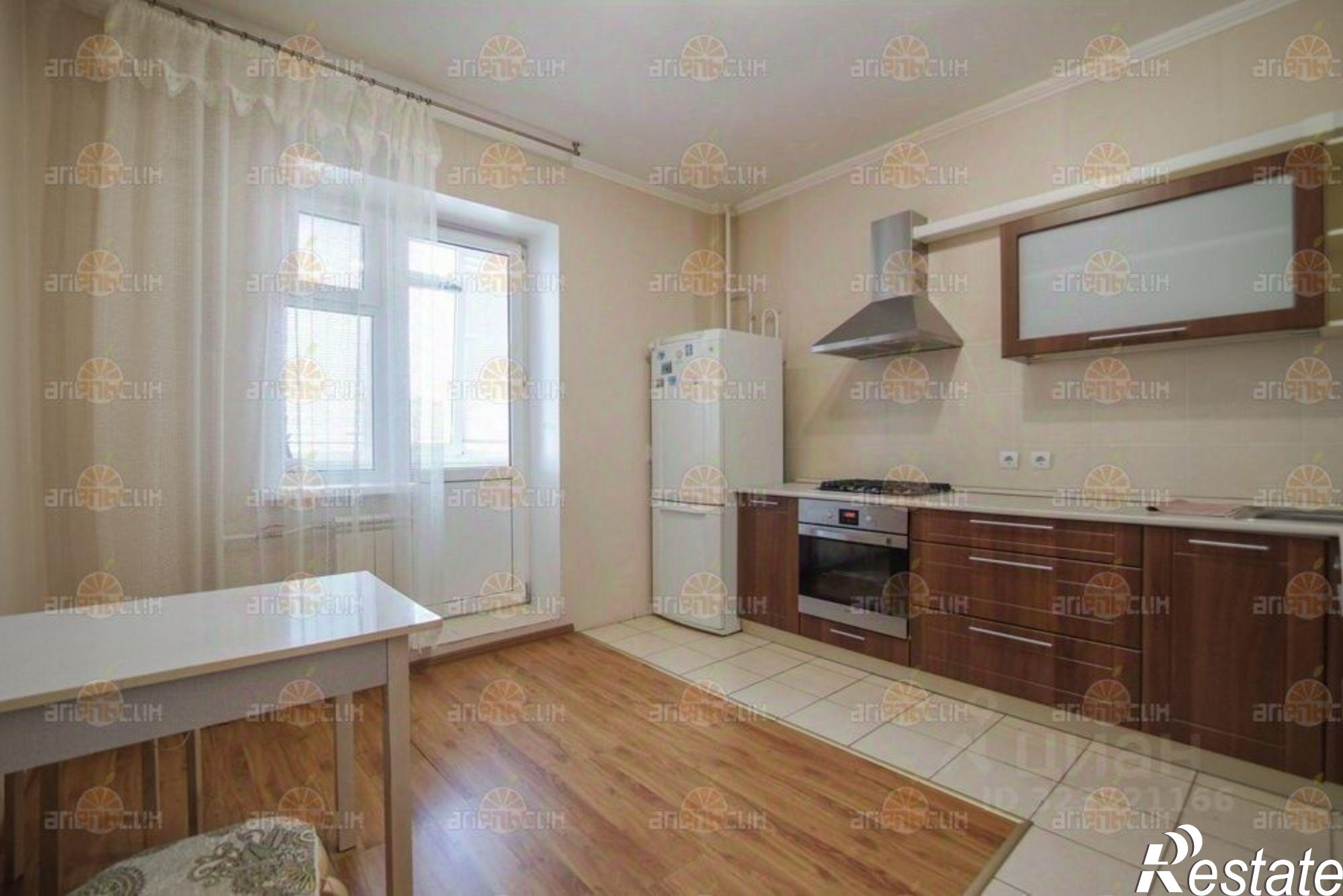 Сдать квартиру за 20 000 рублей на 50 Лет ВЛКСМ, 95