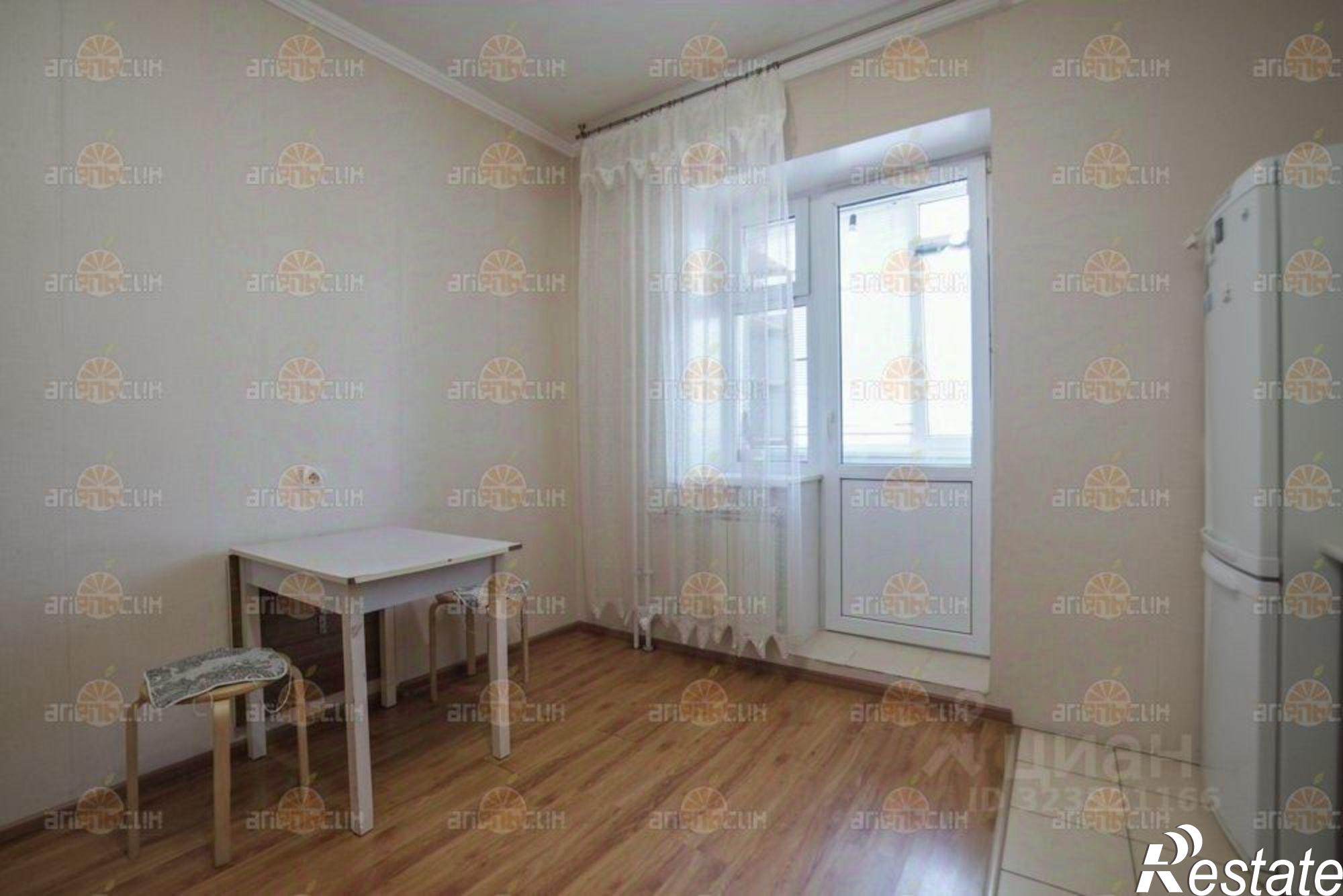 Сдать квартиру за 20 000 рублей на 50 Лет ВЛКСМ, 95