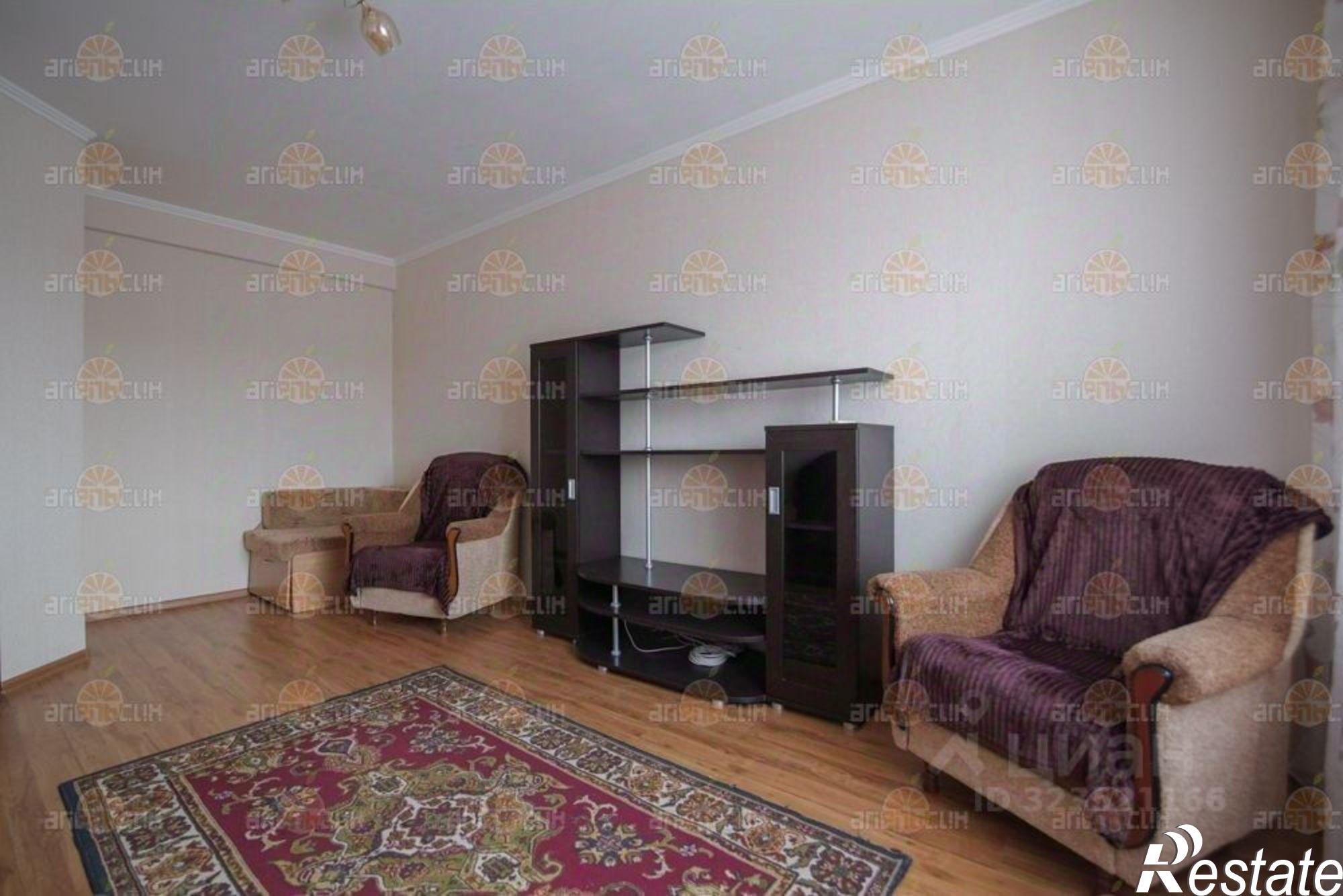 Сдать квартиру за 20 000 рублей на 50 Лет ВЛКСМ, 95