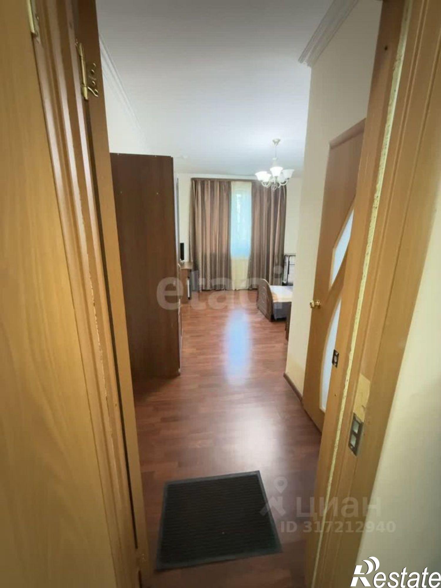 Купить помещение свободного назначения за 70 000 000 рублей