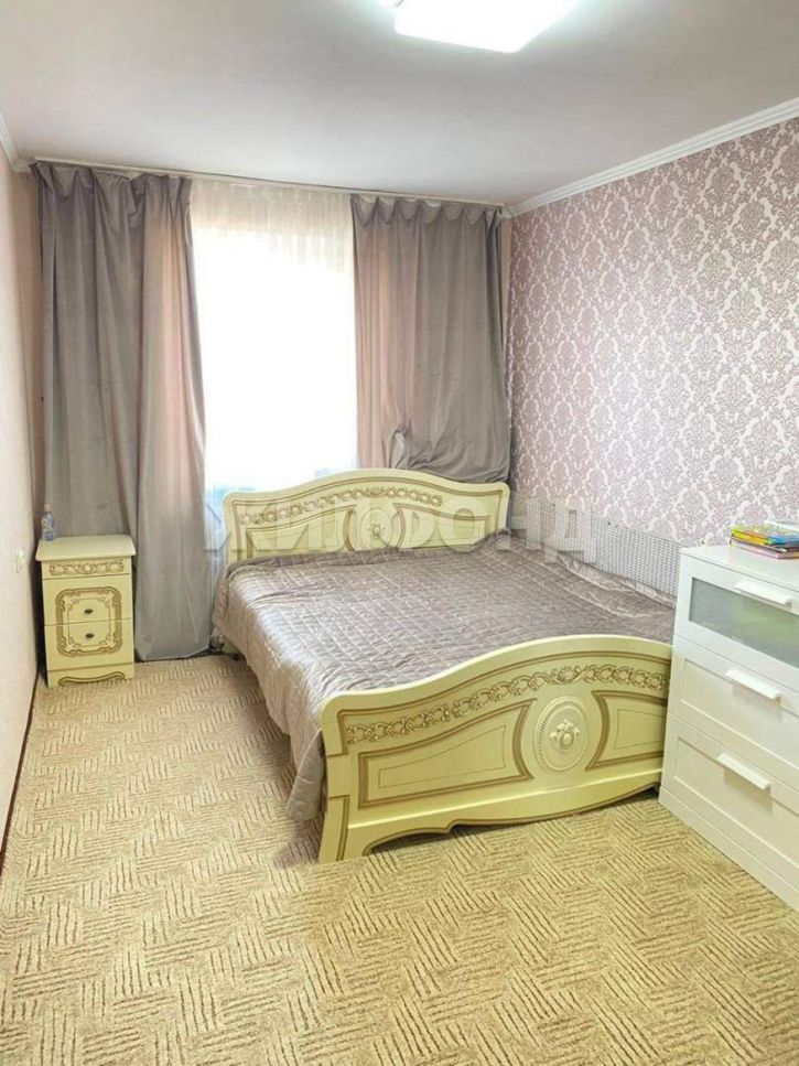 3-комн квартира Тронина улица, д.11