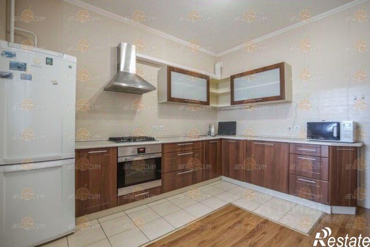 1-комн квартира 50 Лет ВЛКСМ, 95