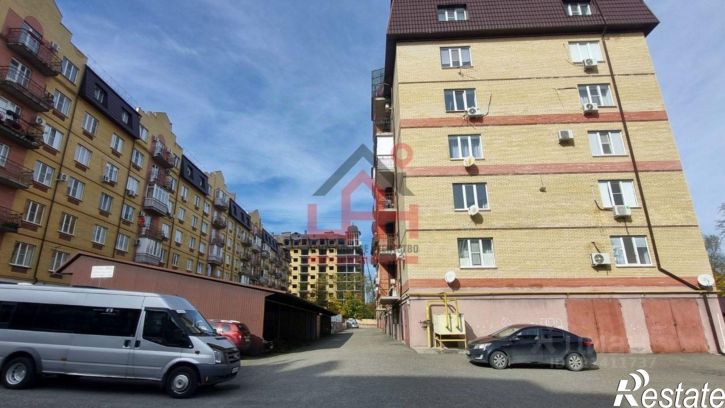 3-комн квартира Ессентуки г., Орджоникидзе ул.