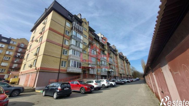 3-комн квартира Ессентуки г., Орджоникидзе ул.