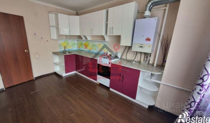 3-комн квартира Ессентуки г., Орджоникидзе ул.