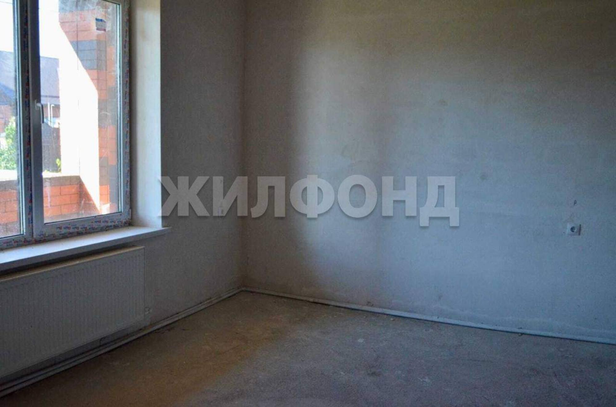 Купить дачу, дом, коттедж за 10 900 000 рублей на Центральная улица