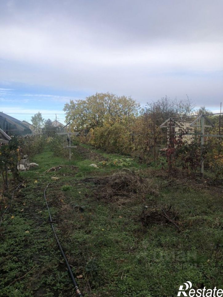 Земельный участок