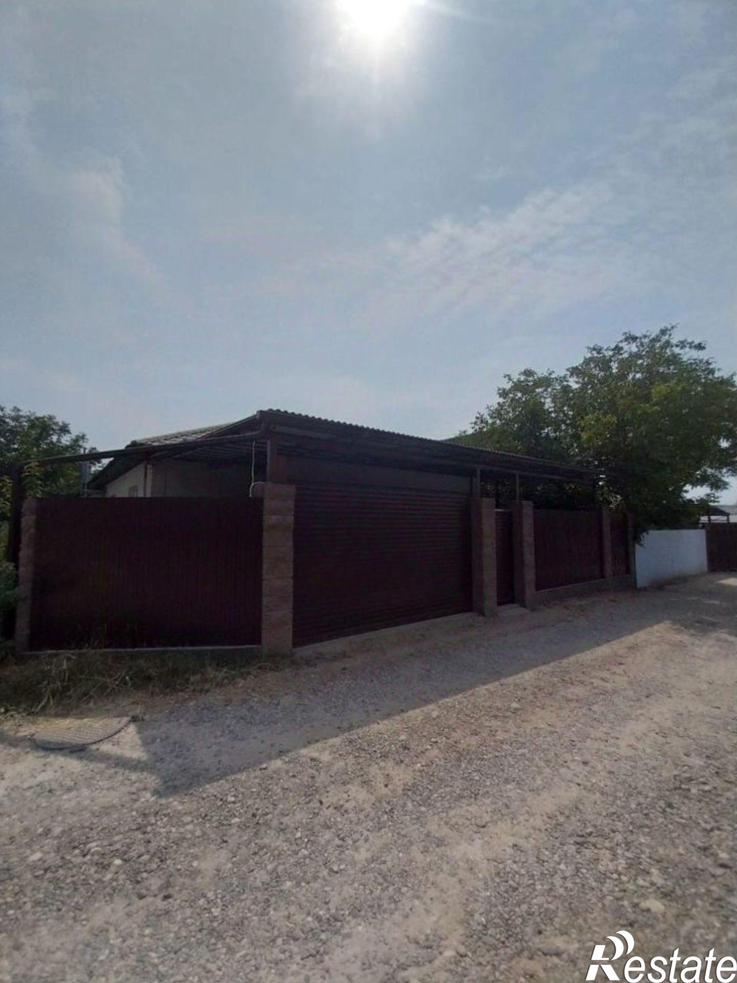 Купить дачу, дом, коттедж за 8 000 000 рублей на Ставрополь, улица Пламя-2, 296