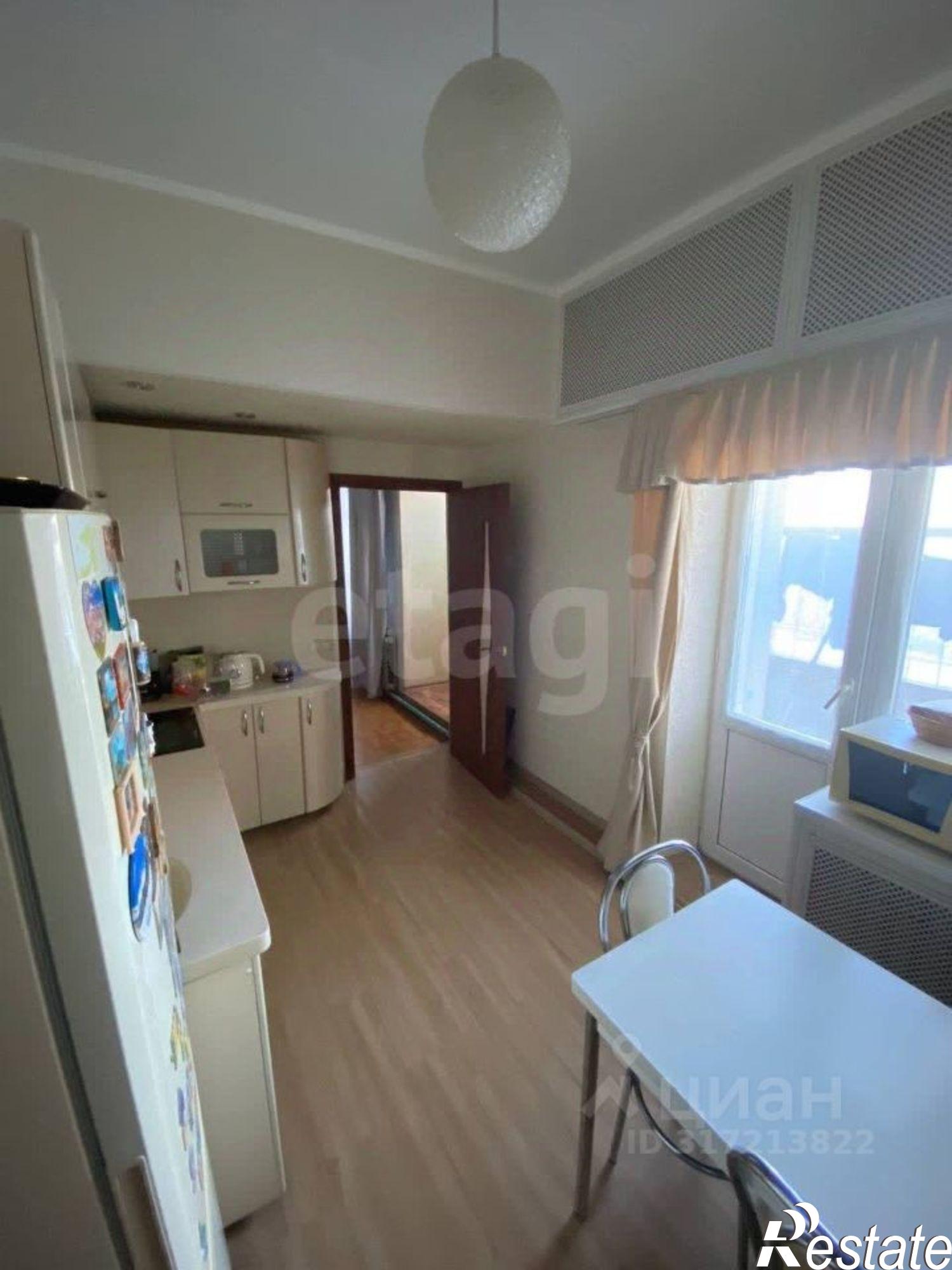 Купить квартиру за 6 150 000 рублей на Молодёжная улица, 1