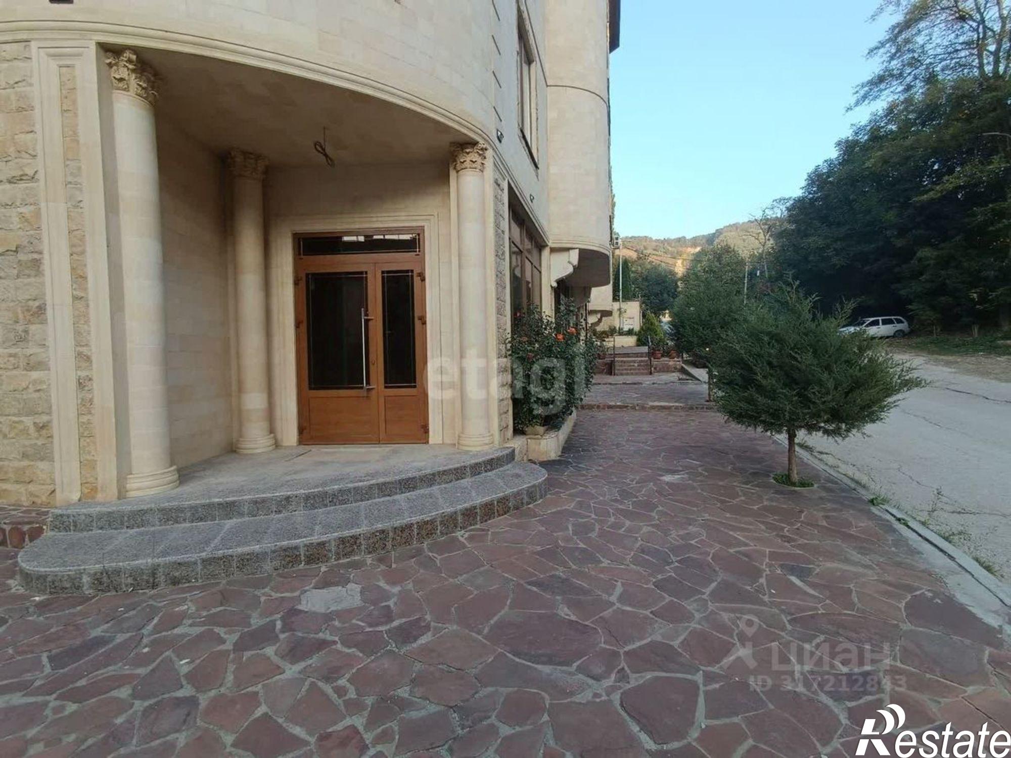 Купить помещение свободного назначения за 33 000 000 рублей