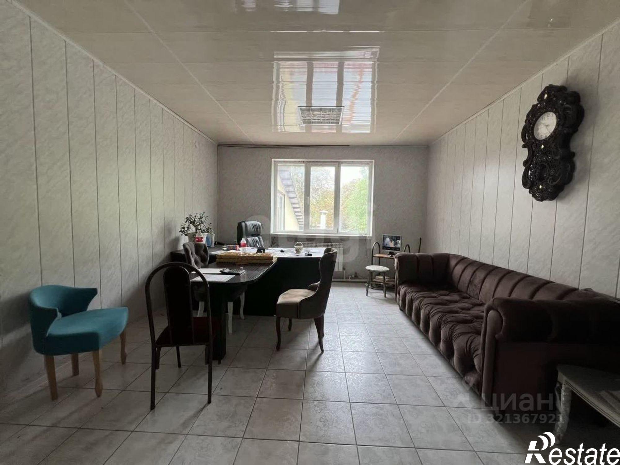 Купить помещение свободного назначения за 21 000 100 рублей