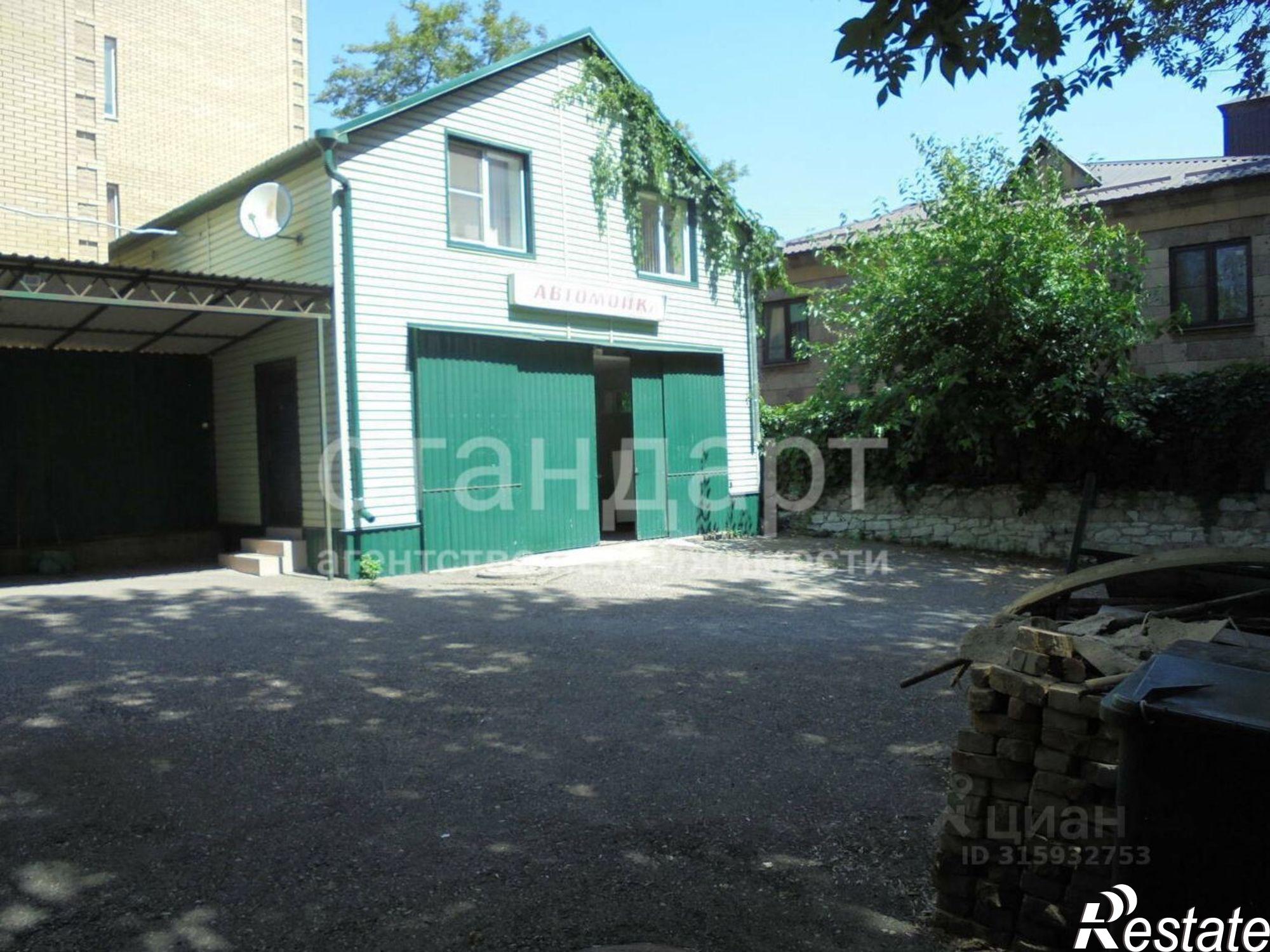 Купить ОСЗ, отдельно стоящее здание за 26 500 200 рублей на Ессентуки г., Свободы ул., д.8