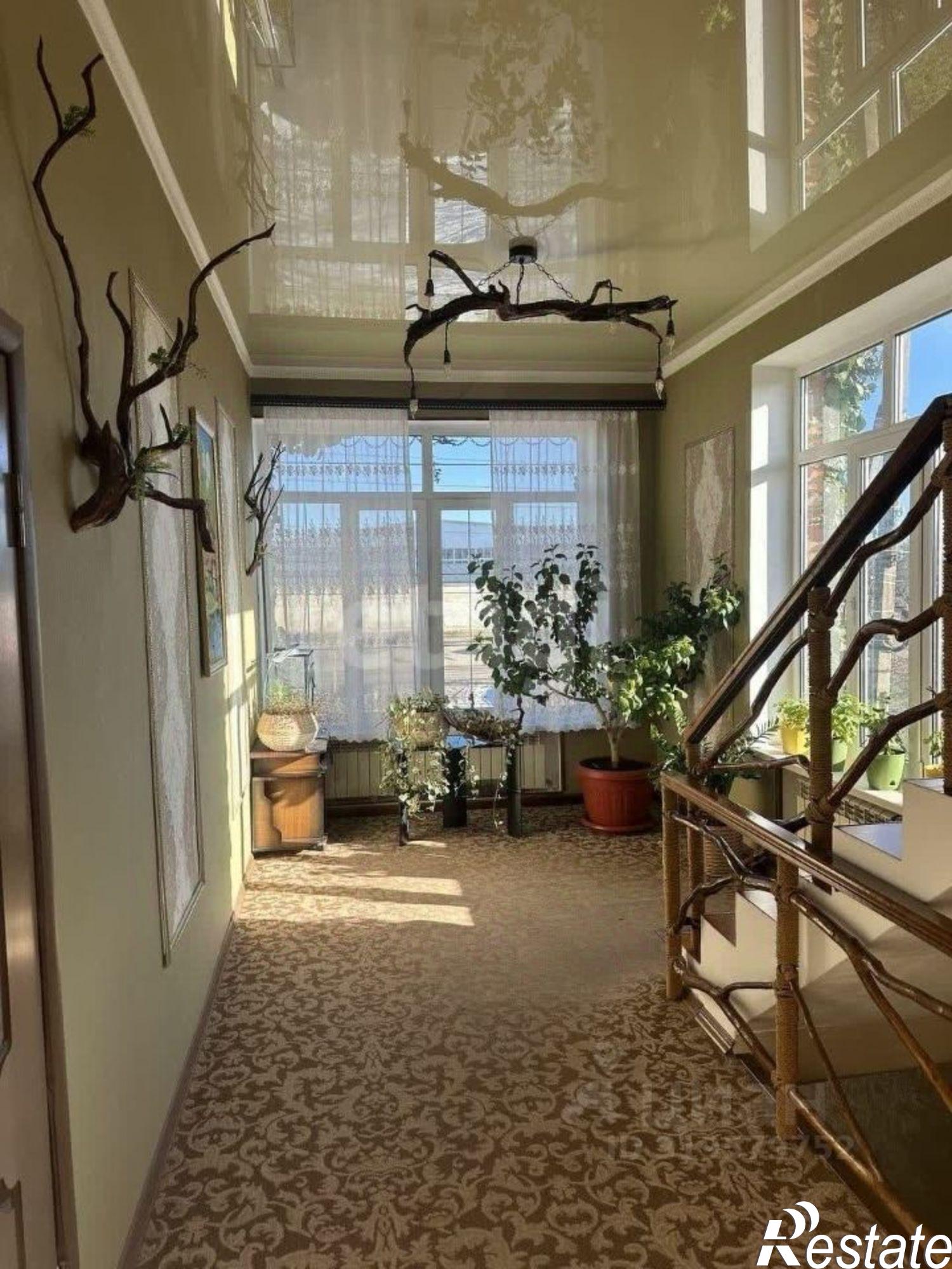 Купить помещение свободного назначения за 34 933 300 рублей