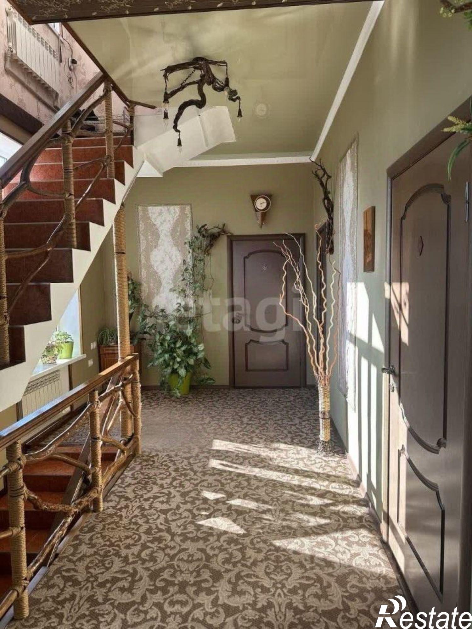 Купить помещение свободного назначения за 34 933 300 рублей