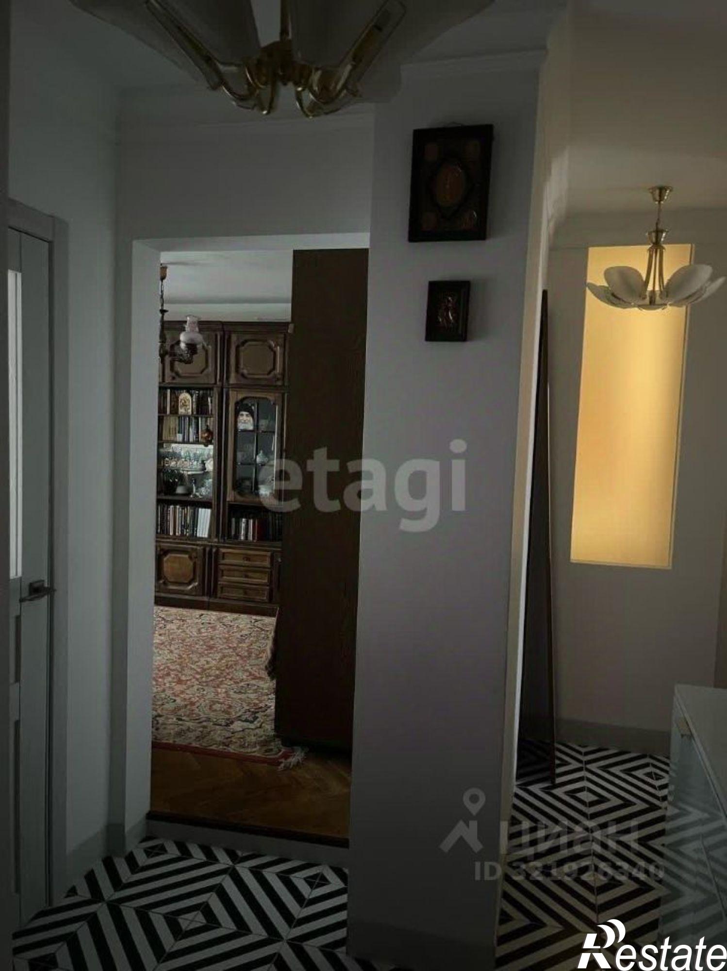 Купить квартиру за 3 700 000 рублей