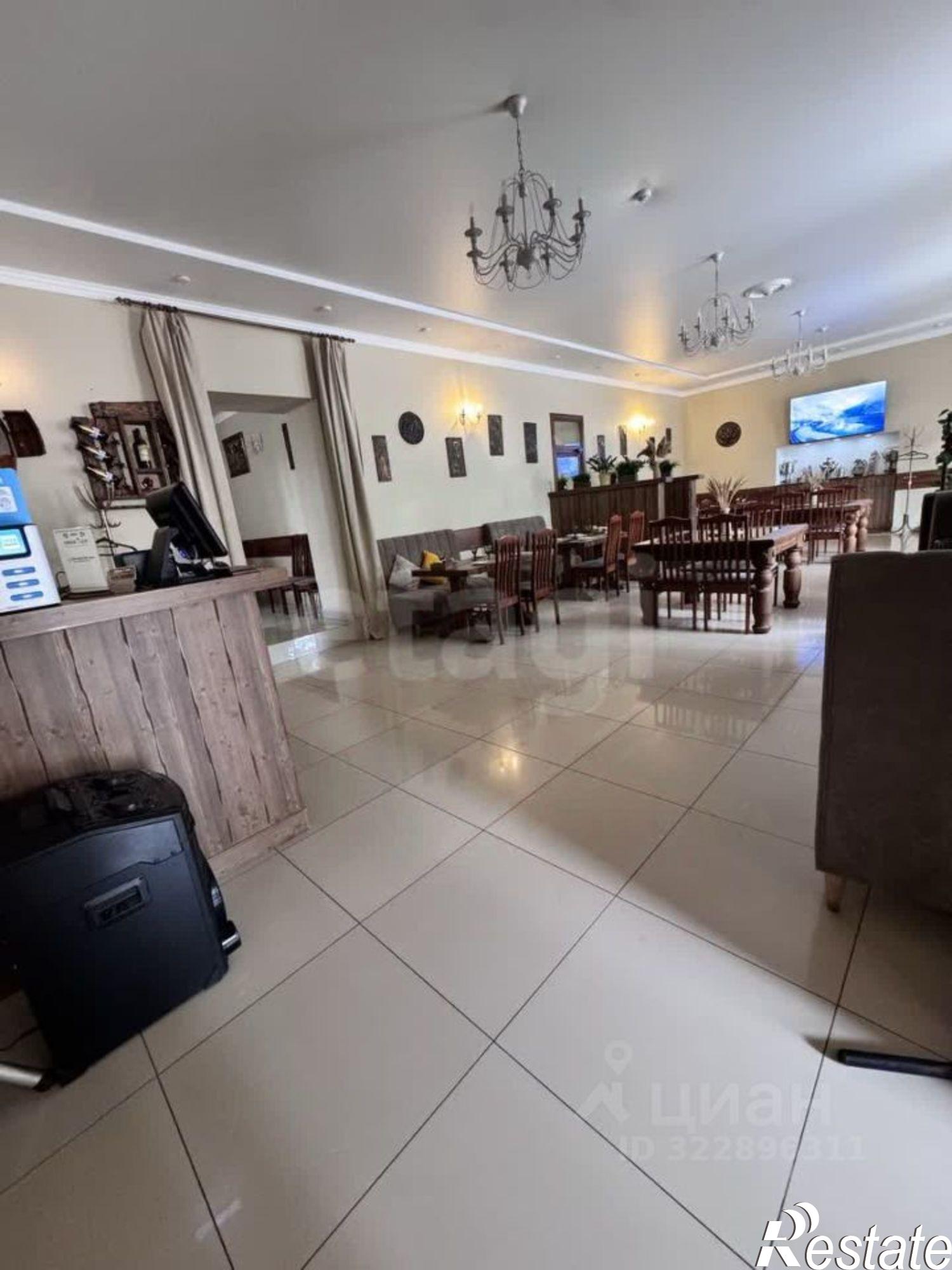 Купить помещение свободного назначения за 130 000 000 рублей