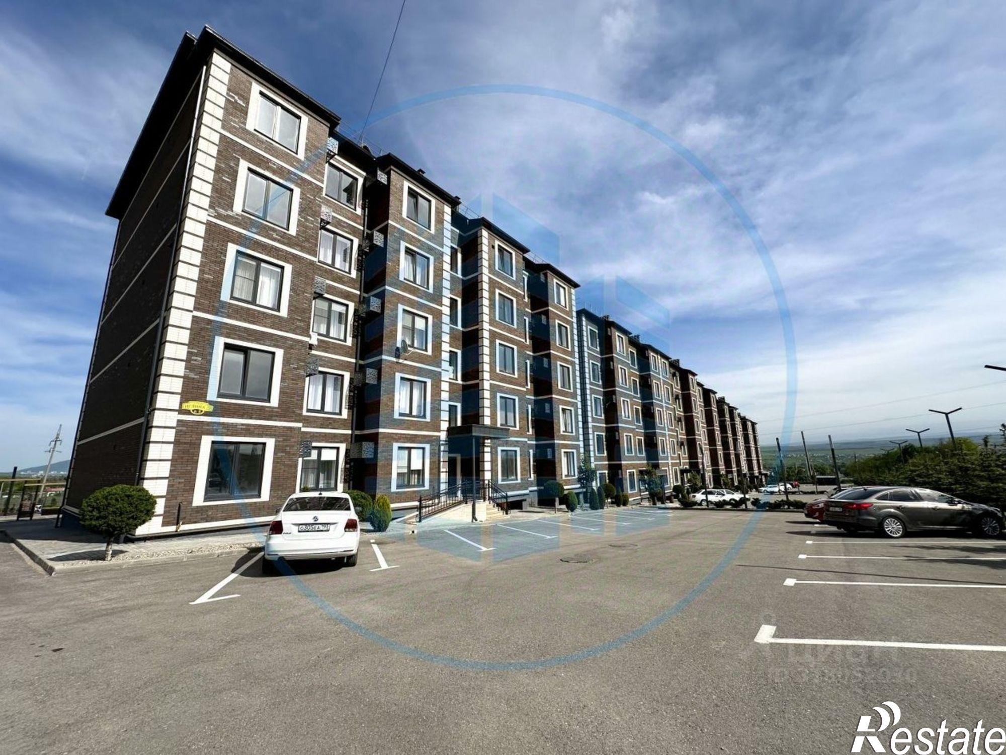 Купить квартиру за 4 800 000 рублей на Ессентуки г., Иглина ул., д.22, к.2