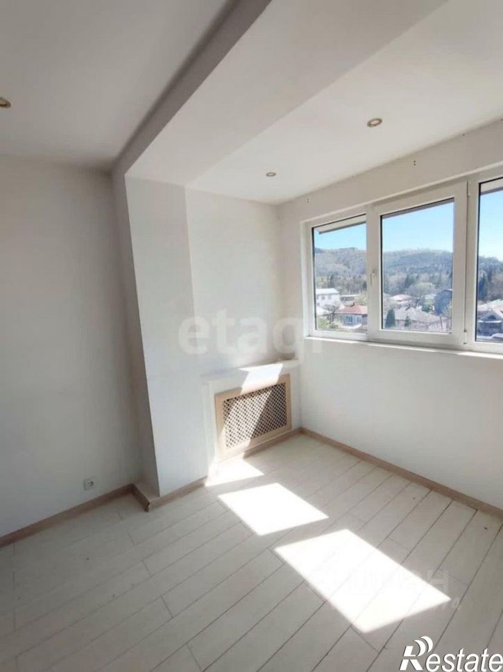 2-комн квартира