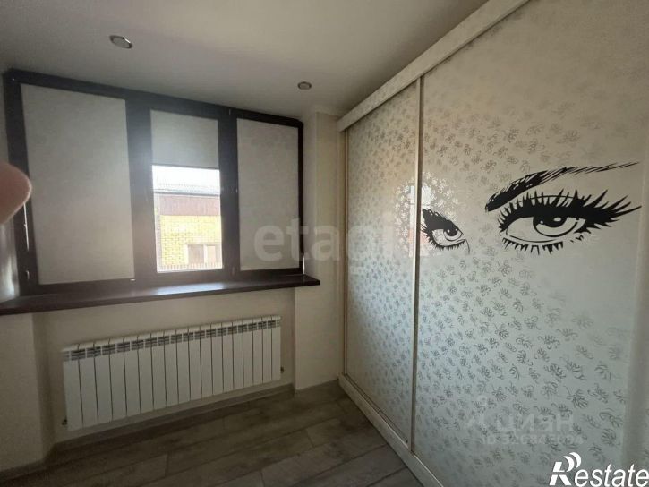 2-комн квартира проспект Советской Армии, 100,  д. 100