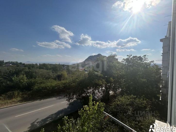 2-комн квартира улица Шумакова, 8,  д. 8