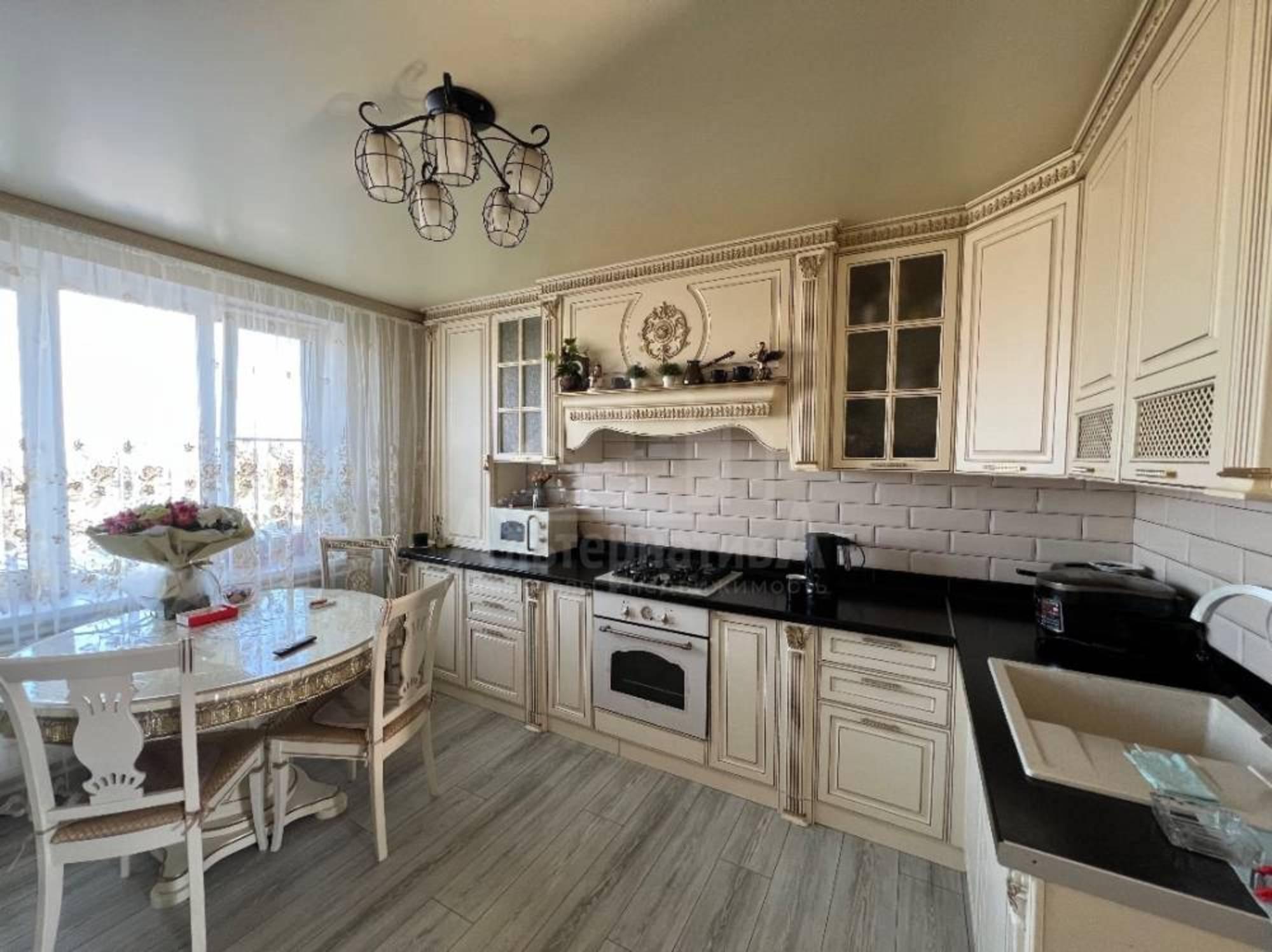 Купить дачу, дом, коттедж за 9 499 000 рублей на Мира ул.