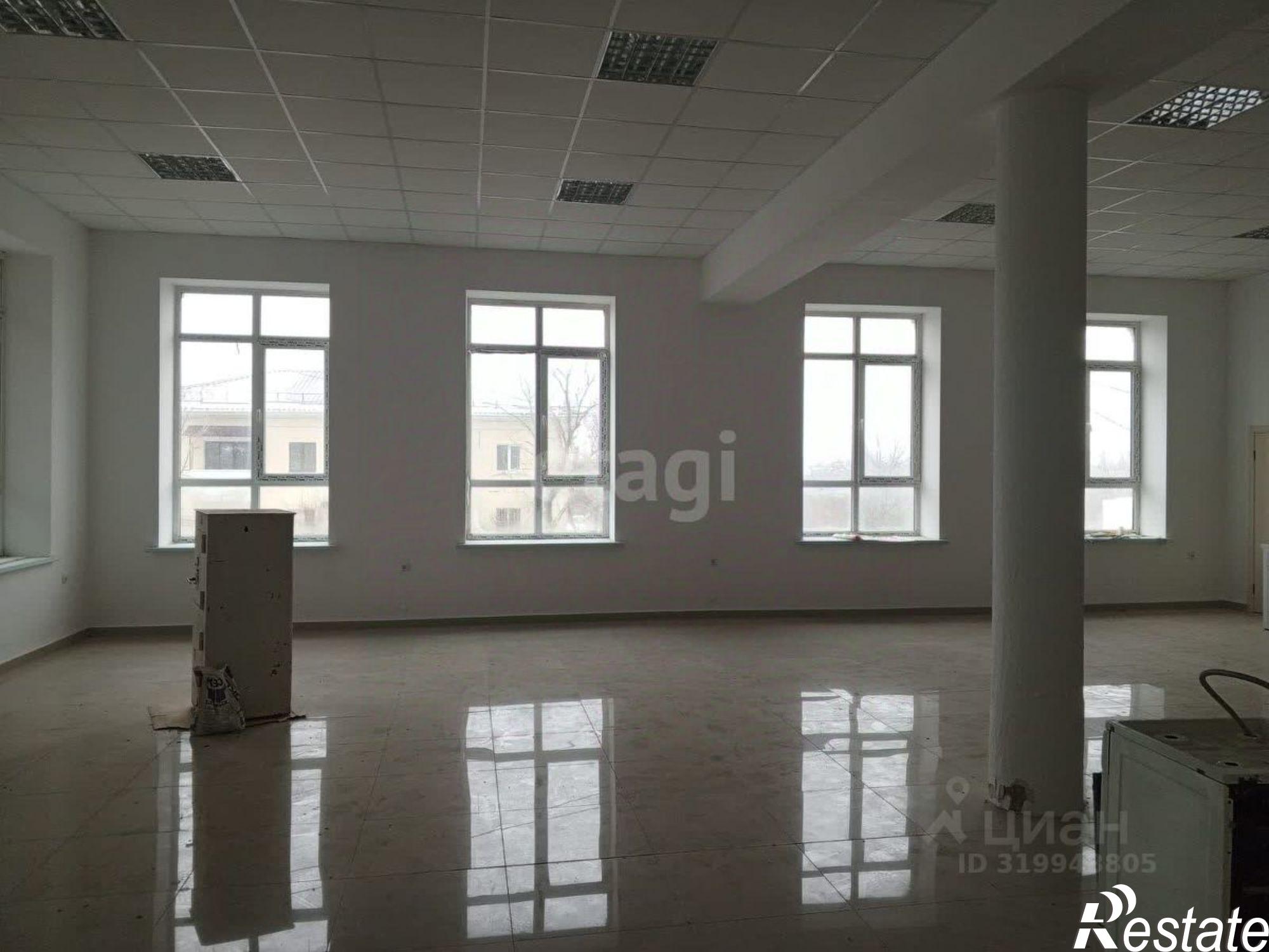 Сдать торговое помещение за 90 009 рублей