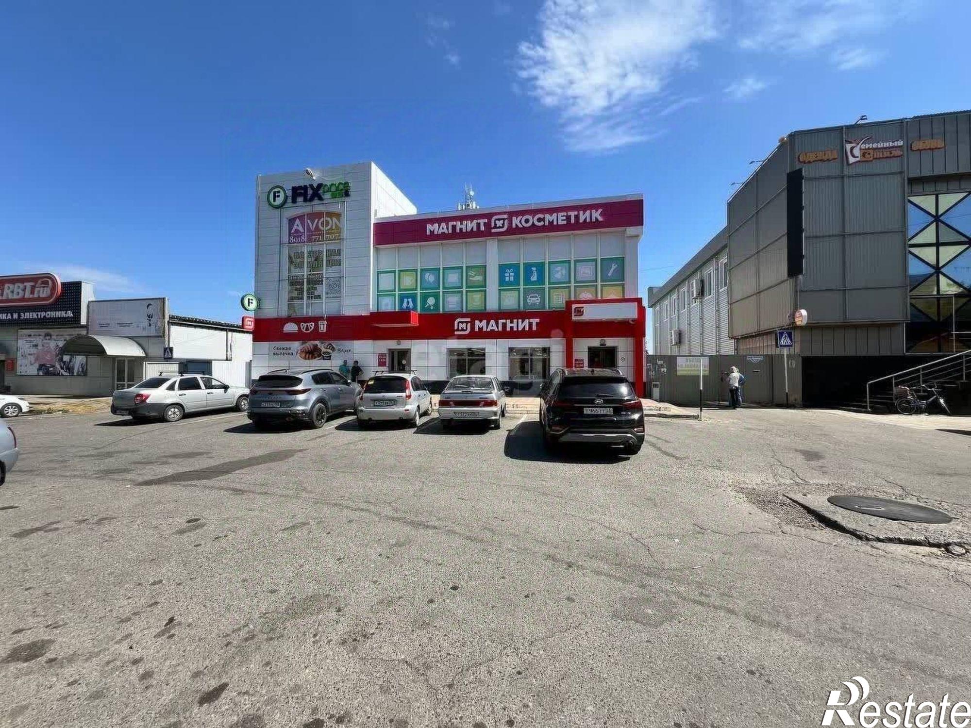 Купить торговое помещение за 39 468 600 рублей на улица Ленина, 812