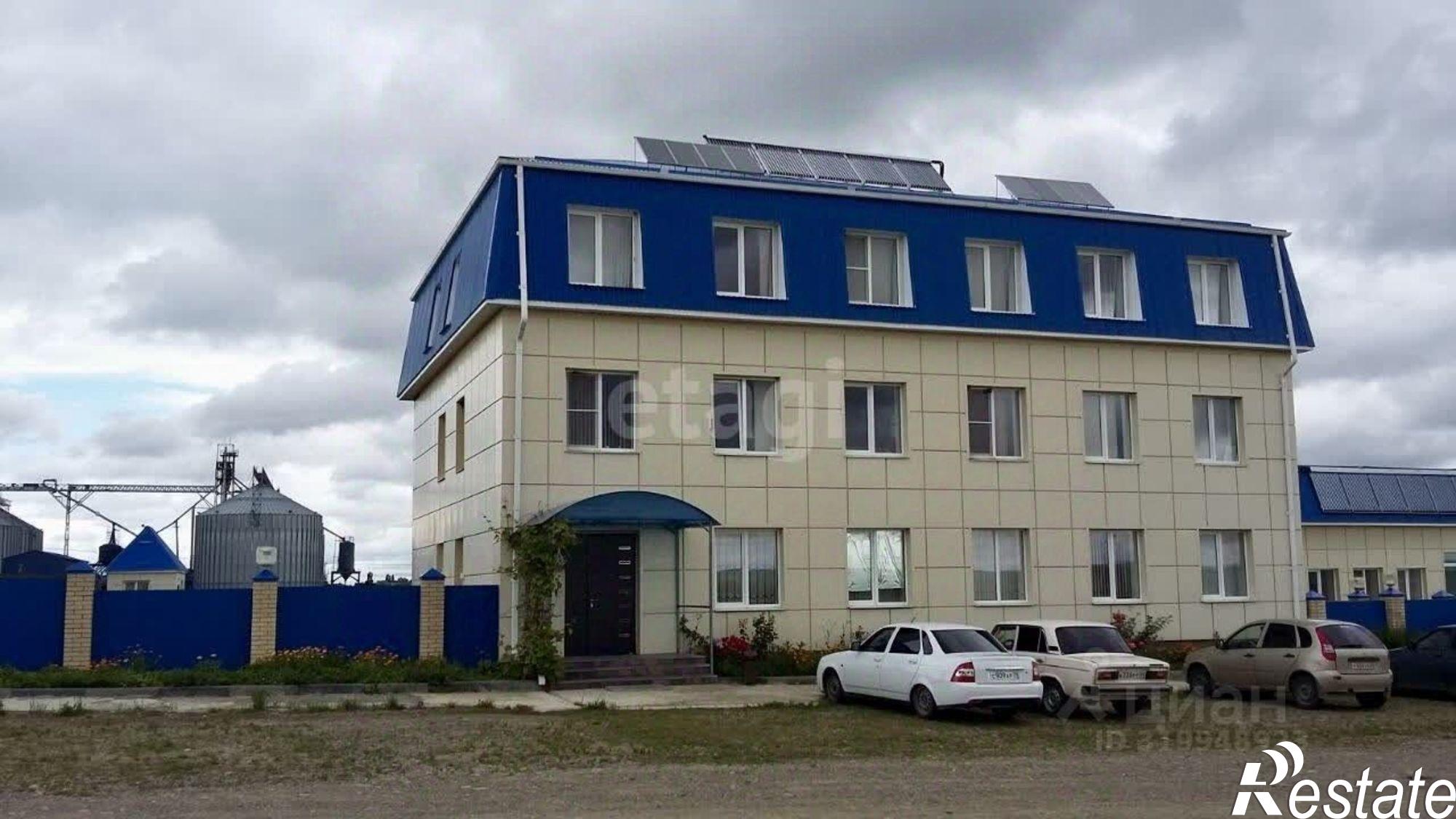 Купить складское помещение за 950 053 000 рублей