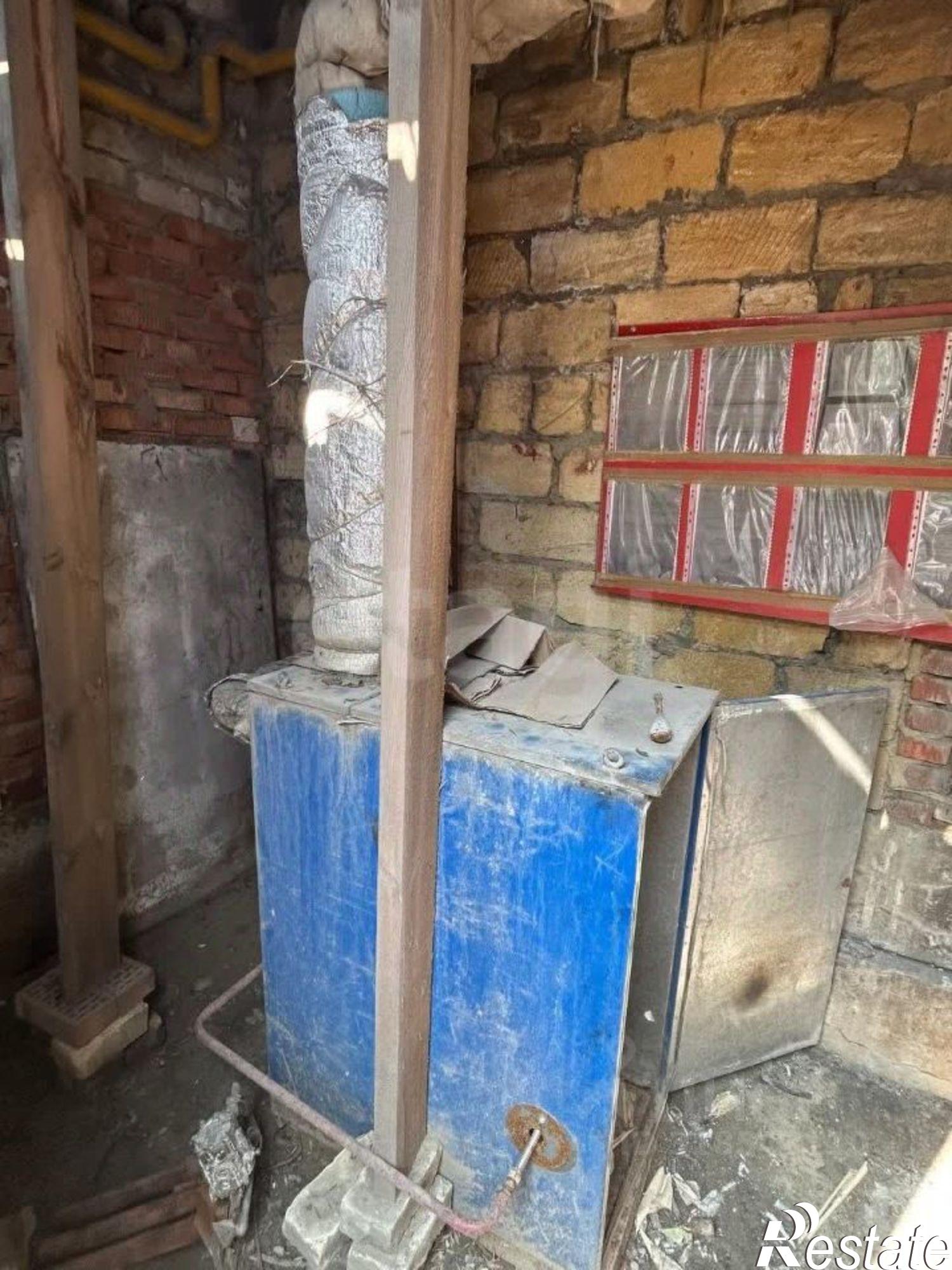 Купить складское помещение за 75 001 100 рублей