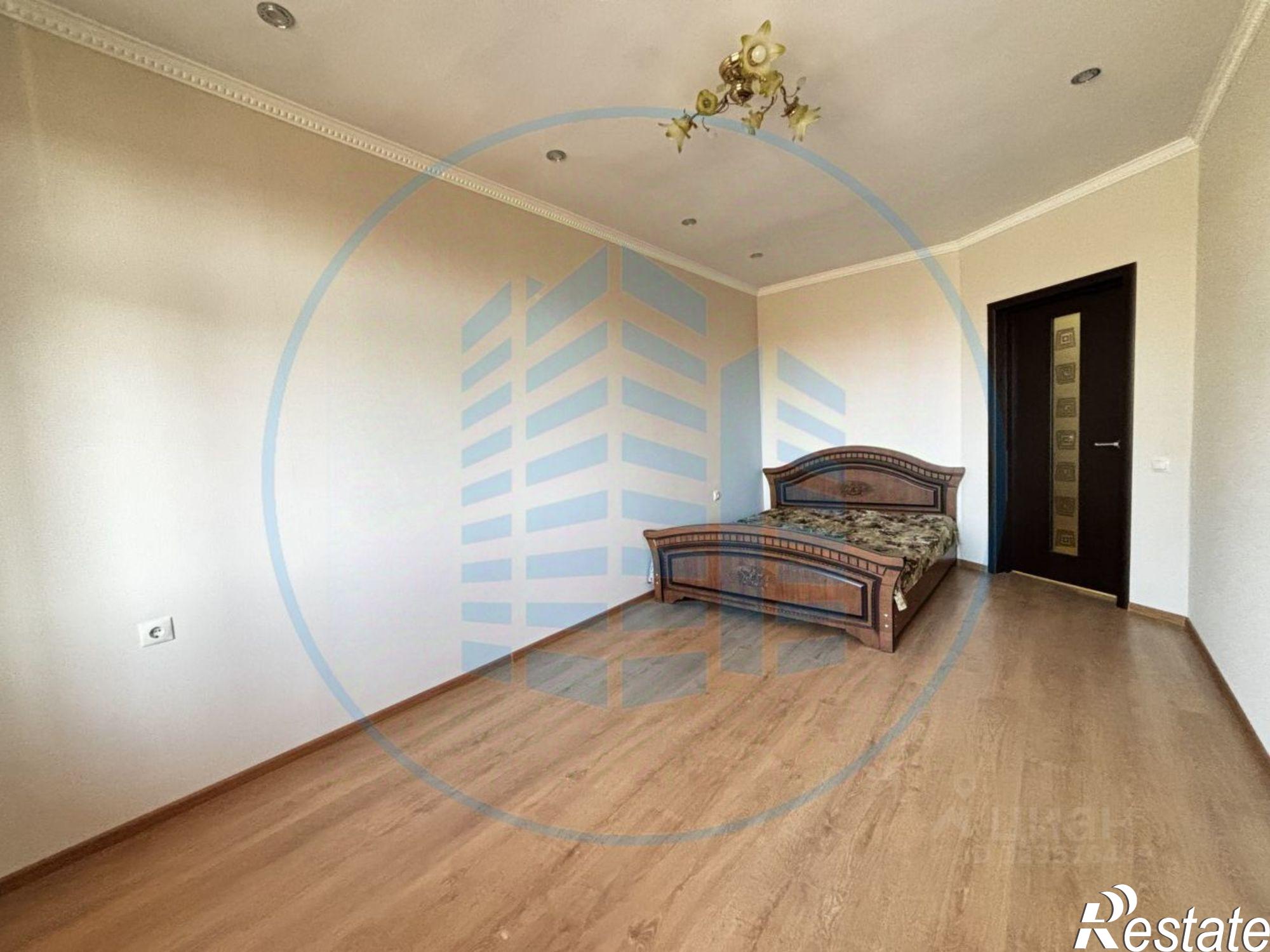 Купить квартиру за 5 000 000 рублей на Этокская улица, 36