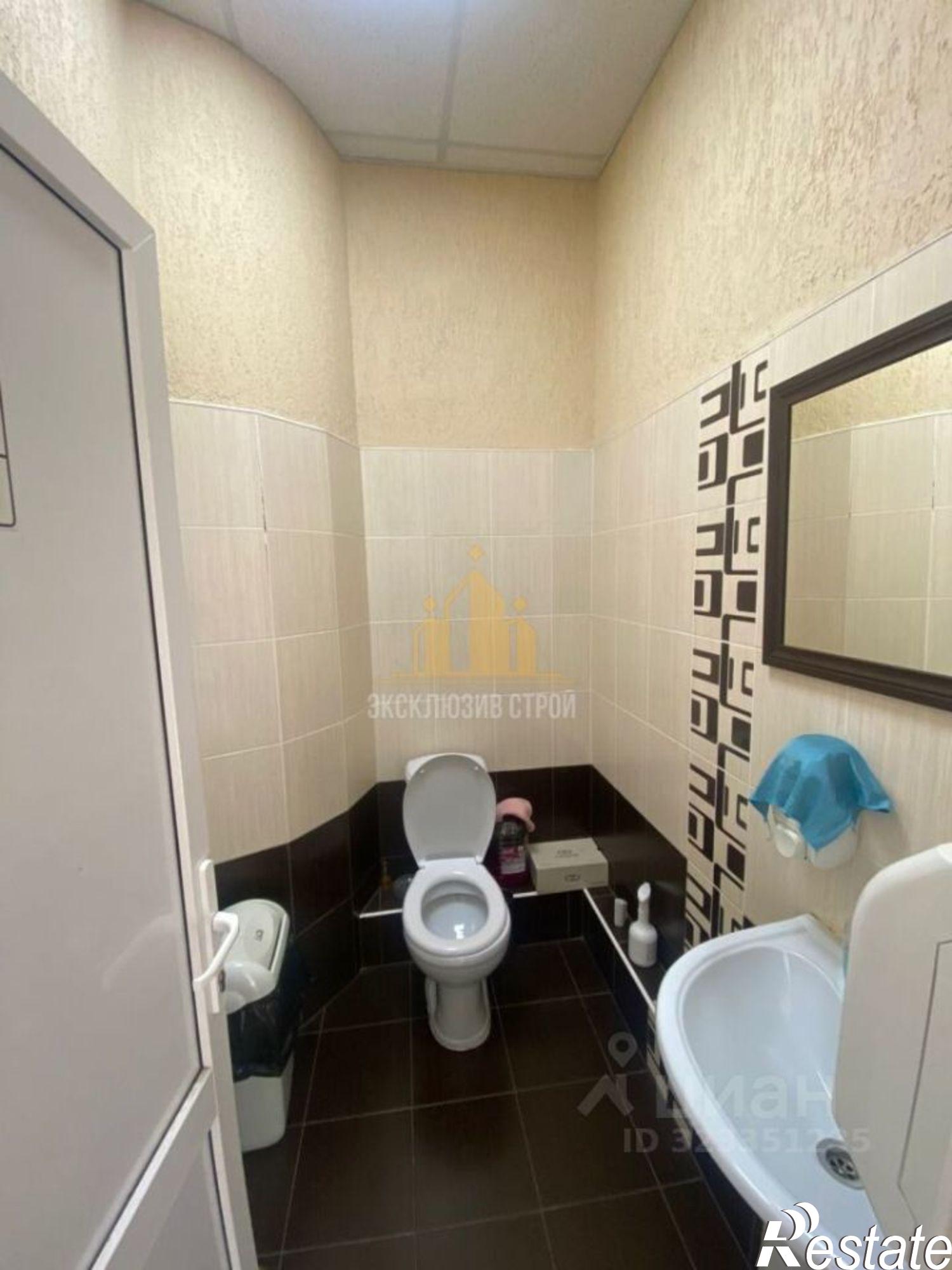 Купить помещение свободного назначения за 5 915 500 рублей на Ессентуки г., Пушкина ул., д.126, к.Ф